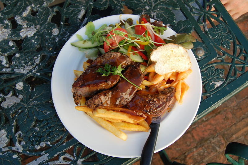 Photo 16 Kangaroo Steaks with Red Wine Sauce
